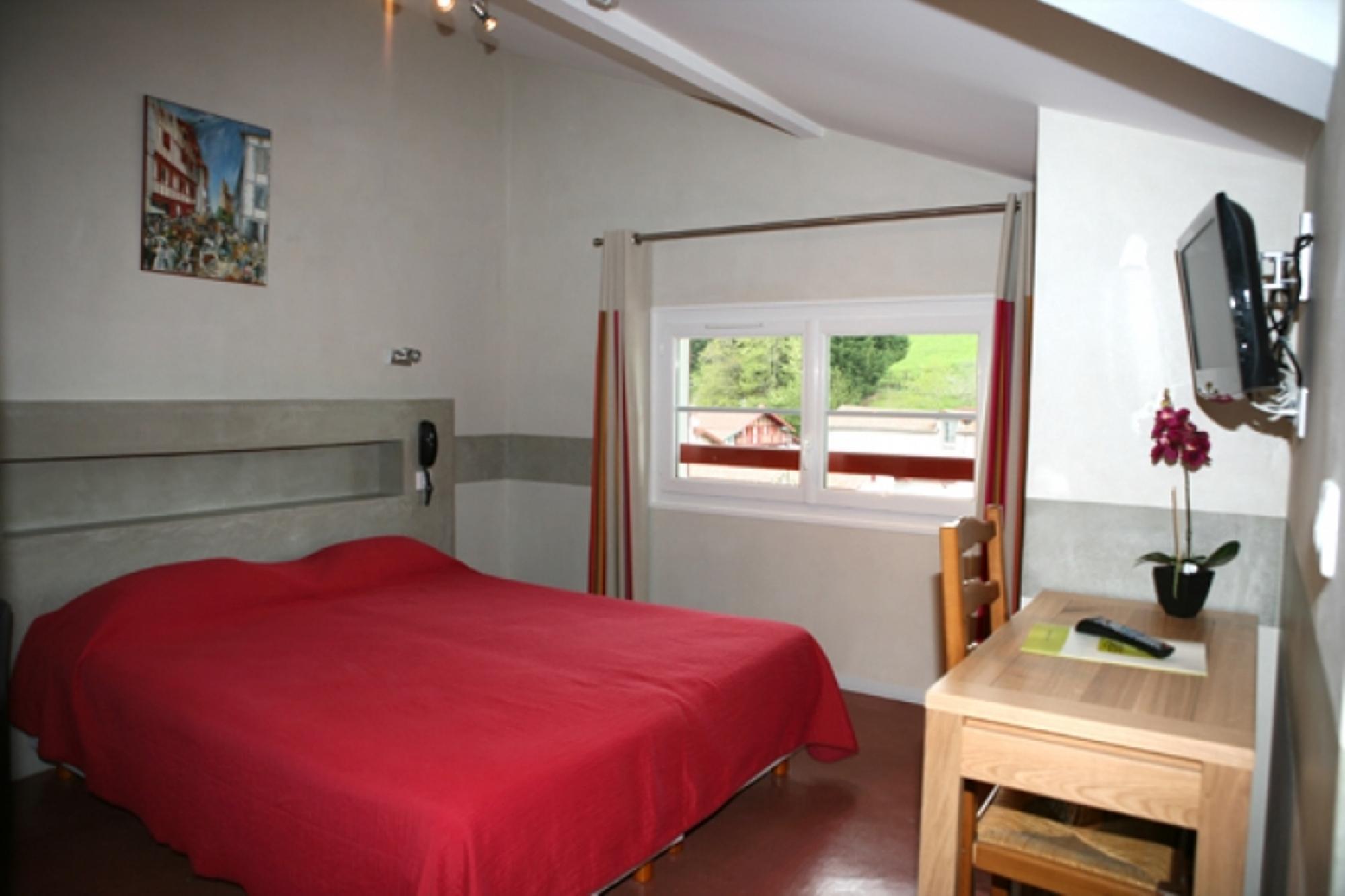 Logis Hotel Ur-Hegian Aïnhoa Kültér fotó