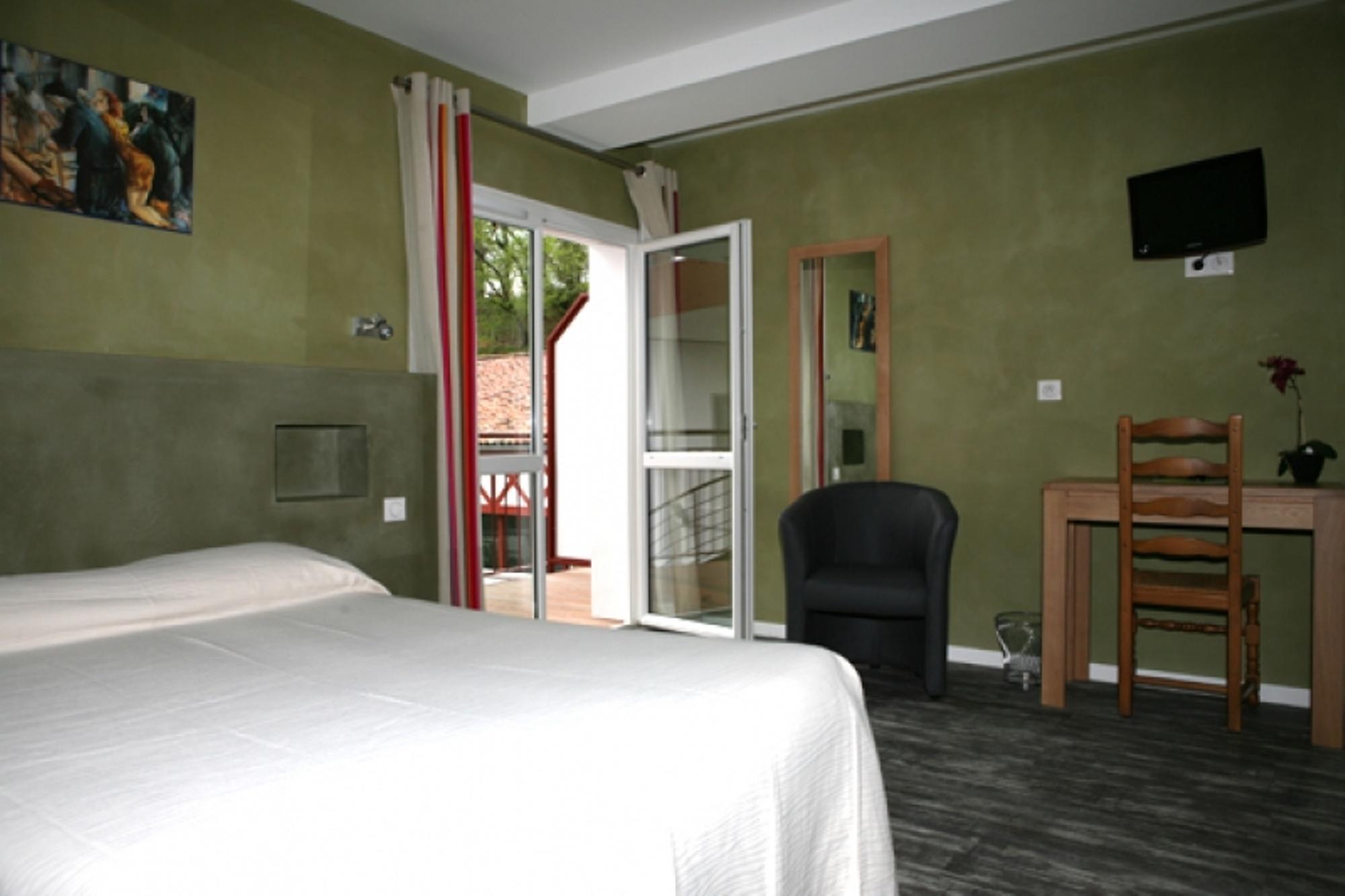 Logis Hotel Ur-Hegian Aïnhoa Kültér fotó
