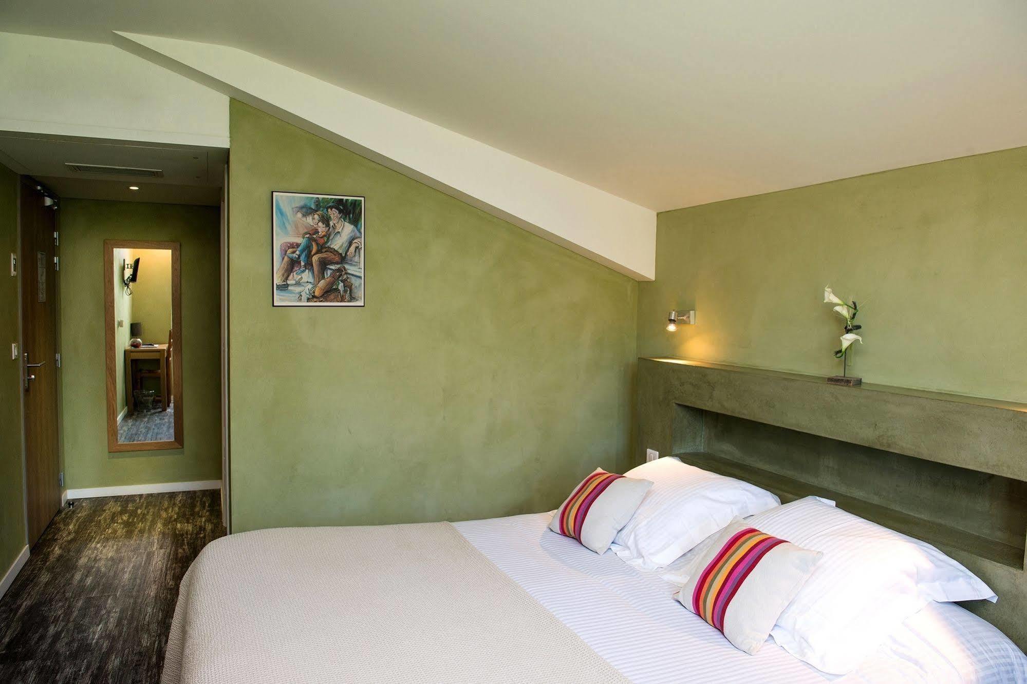 Logis Hotel Ur-Hegian Aïnhoa Kültér fotó