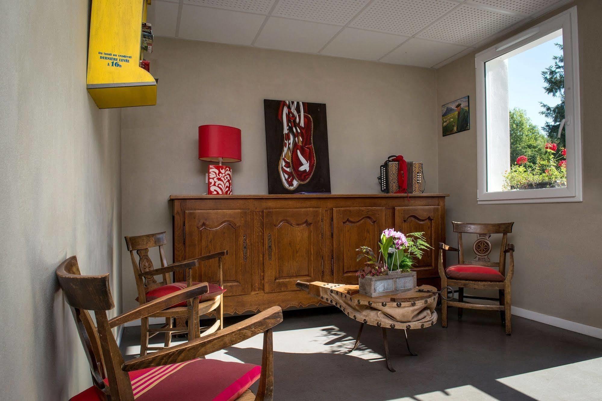 Logis Hotel Ur-Hegian Aïnhoa Kültér fotó